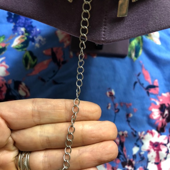 Beautiful necklace - Picture 4 of 4